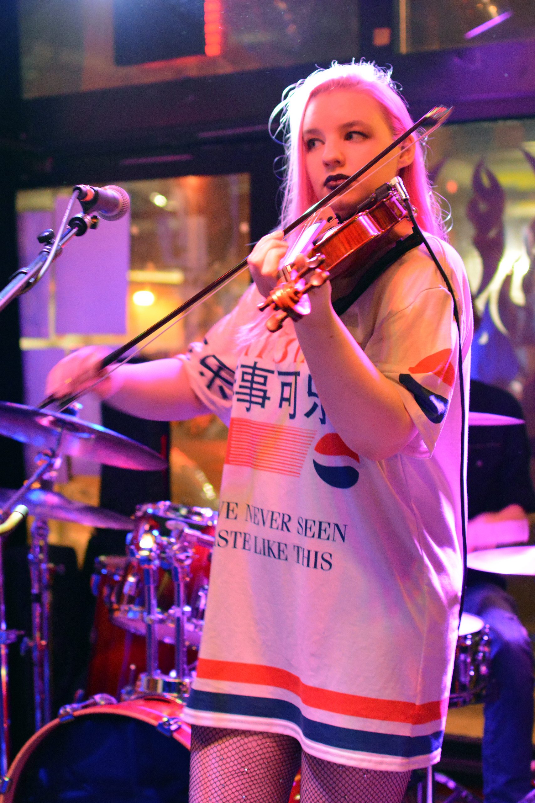 Emma Bird plays the fiddle